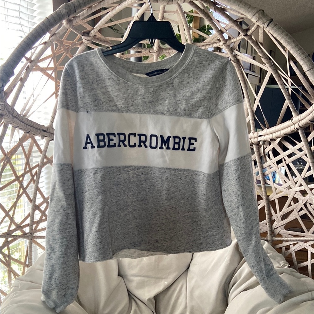 Abercrombie & Fitch Heather crewneck